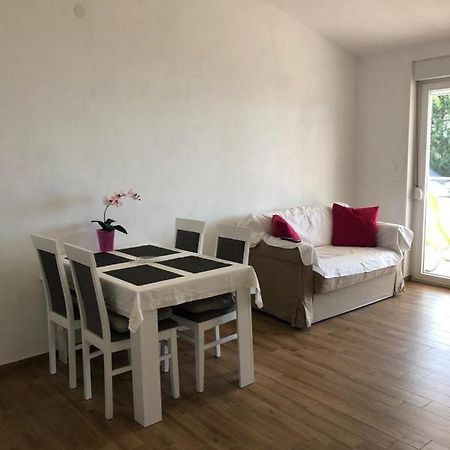 Beach Front Paradise Apartment Sukošan Eksteriør billede