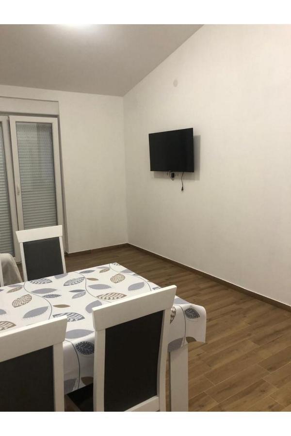 Beach Front Paradise Apartment Sukošan Eksteriør billede