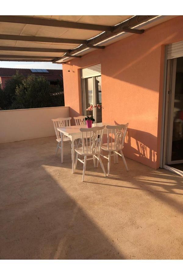 Beach Front Paradise Apartment Sukošan Eksteriør billede