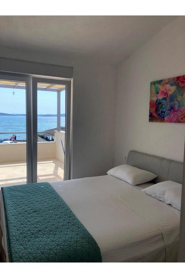 Beach Front Paradise Apartment Sukošan Eksteriør billede